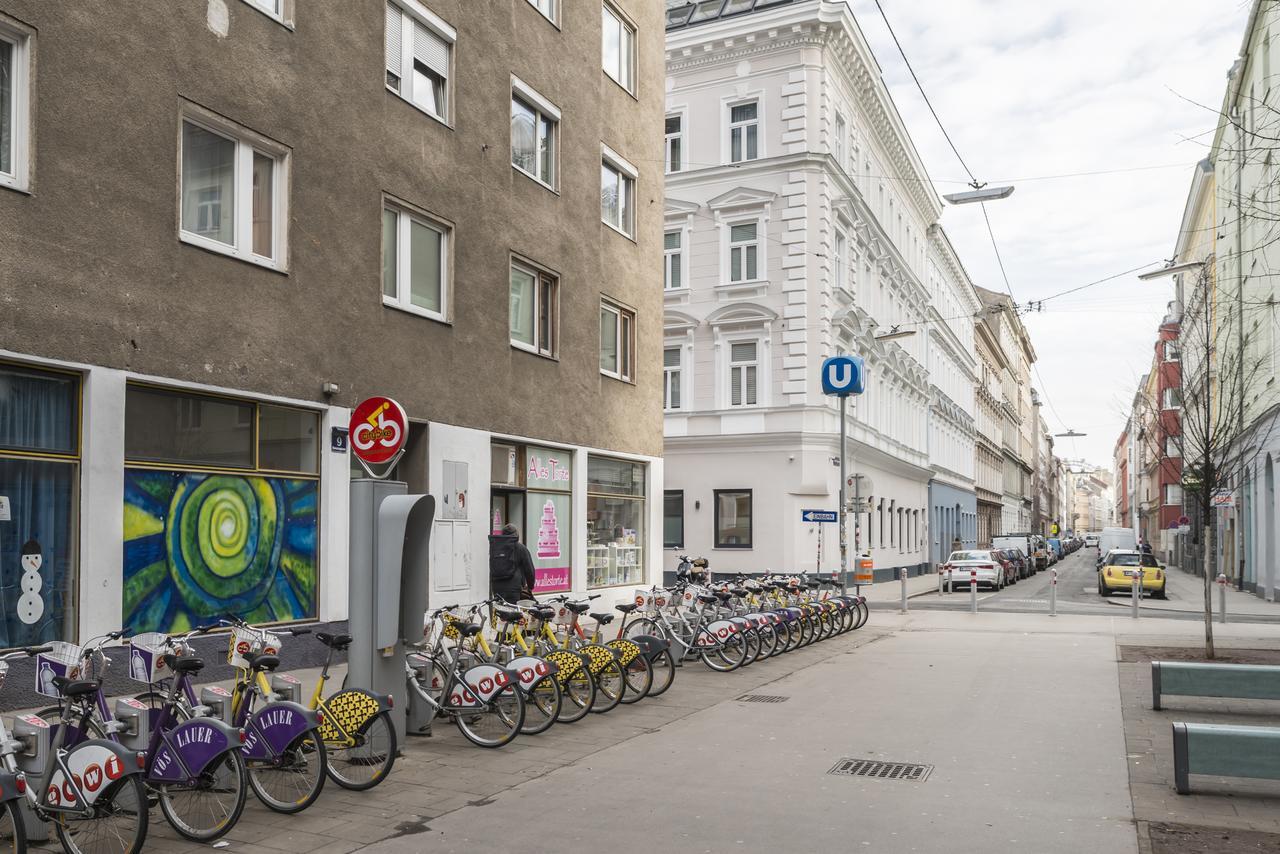 Hideaway Am Tabor Appartement Wenen Buitenkant foto