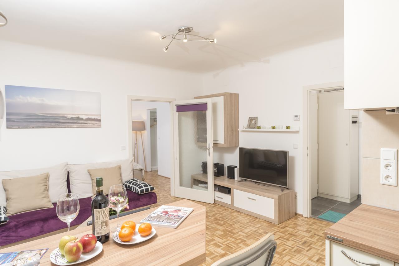Hideaway Am Tabor Appartement Wenen Buitenkant foto